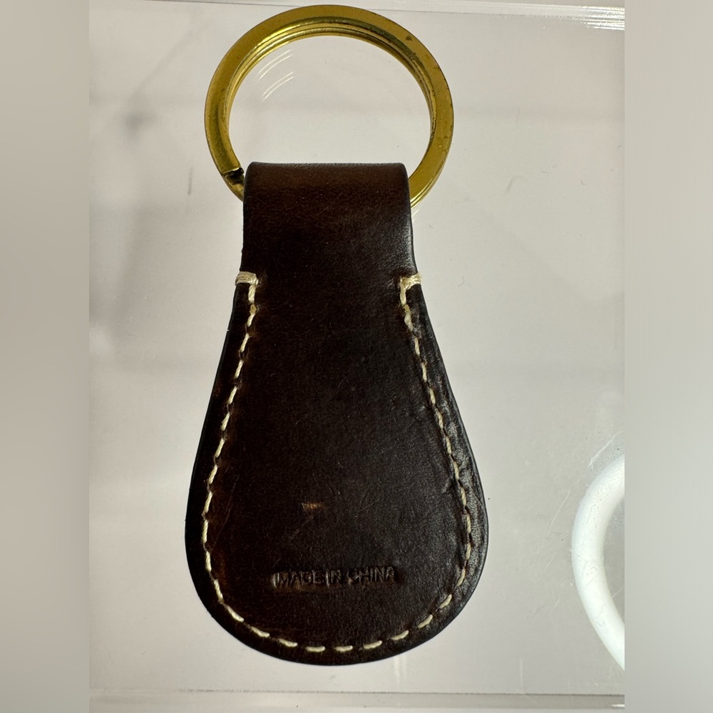 #120 Dooney & Bourke Rare Crest Leather Key Fob - Picture 4 of 8